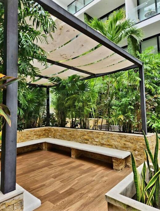 Stunning 1 Bdrm Condo Gym-Pool 10 Min To The Beach & Quinta Av Playa del Carmen Exteriér fotografie